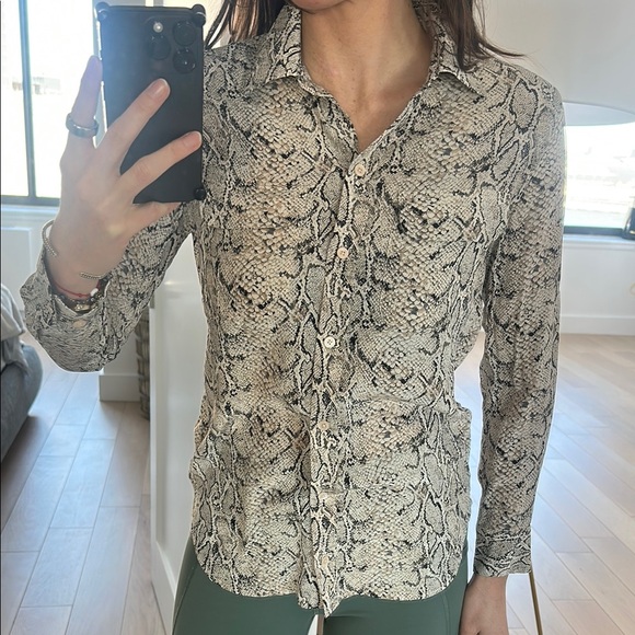 Women's Snake Print Button-Up Shirt work top - Picture 1 of 4